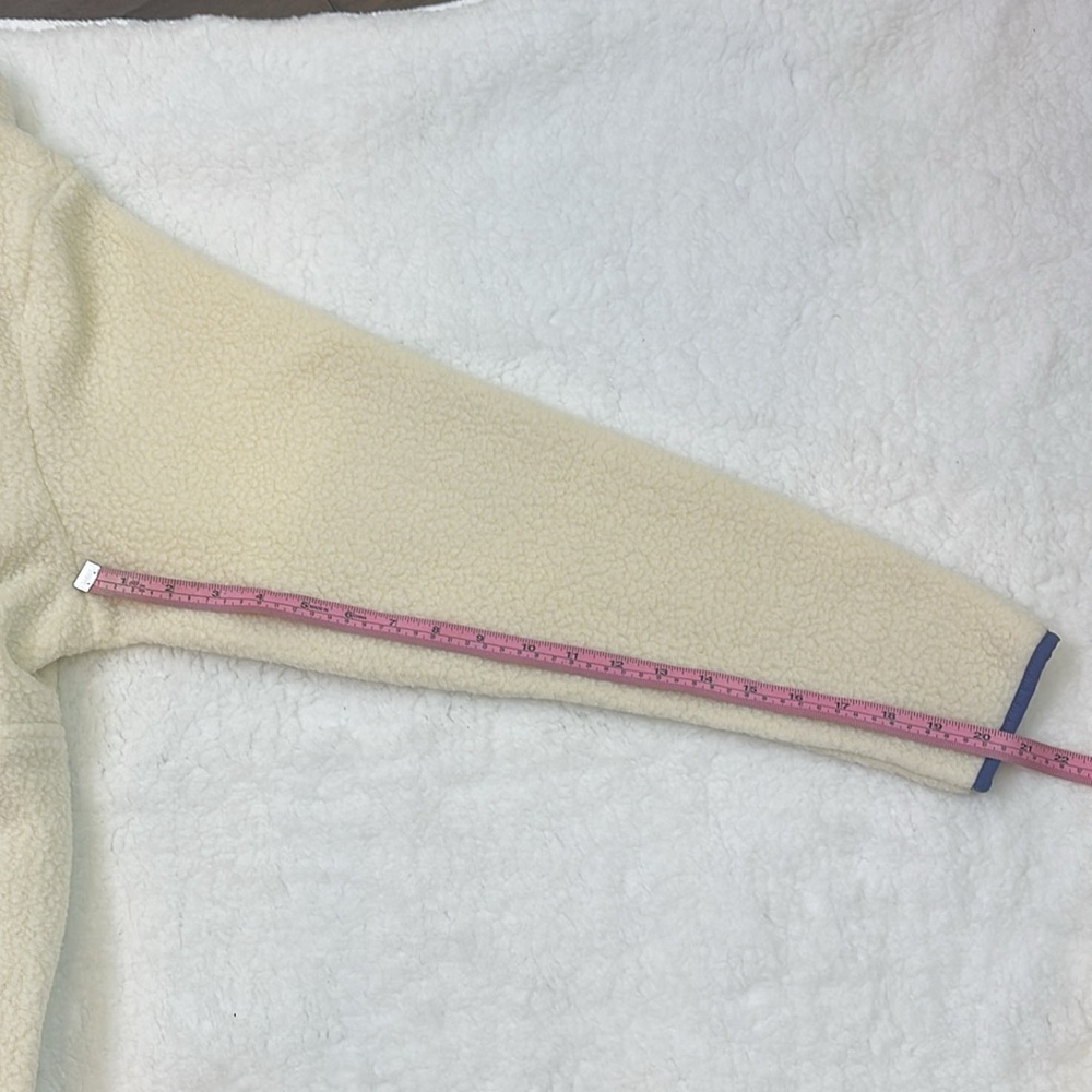 NWT.PATAGONIA.SIZE XL..Cream Fleece with Blue Accents - Picture 11 of 14